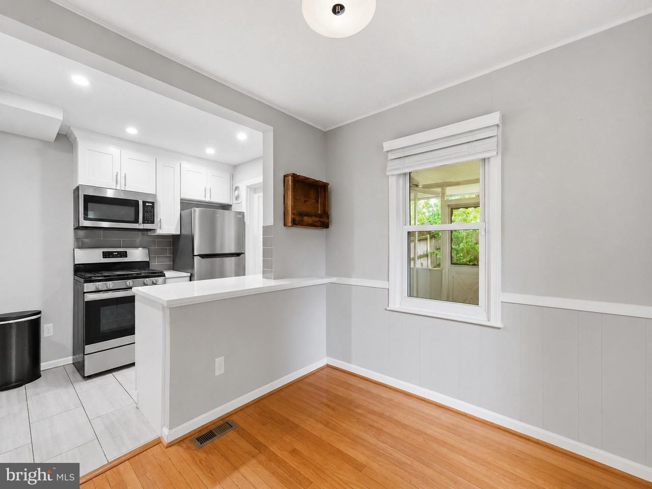 5935 Williamsburg Rd - Photo 5 of 15