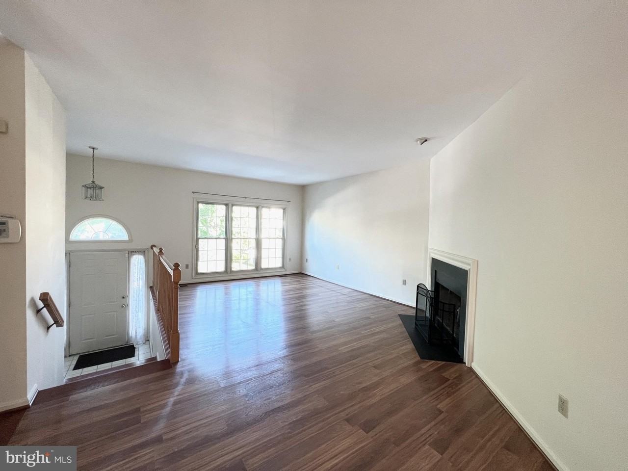 2134 Kings Garden Way #357 - Photo 4 of 18