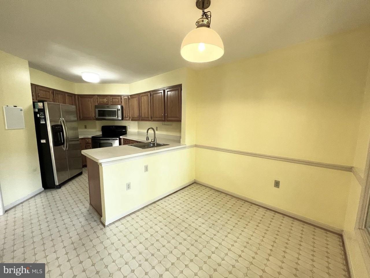 2134 Kings Garden Way #357 - Photo 7 of 18