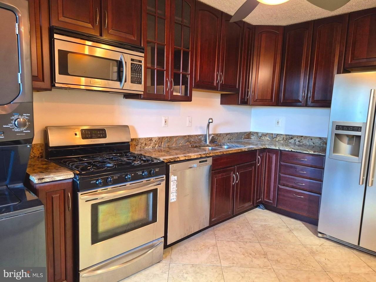 3705 S George Mason Dr #709S - Photo 5 of 19