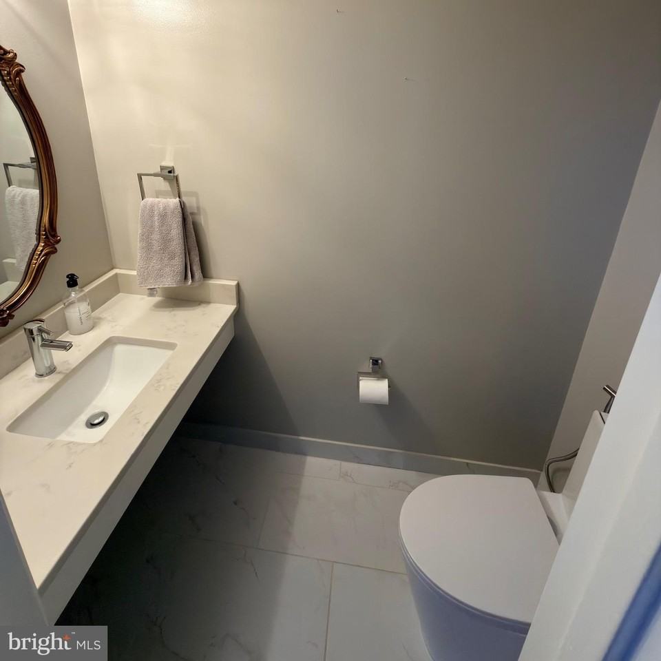 4722 Minor Cir - Photo 5 of 45