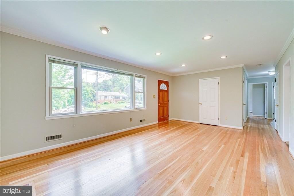1934 Mcfall St - Photo 6 of 6