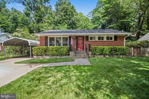 featured image of 6417 Berkshire Dr