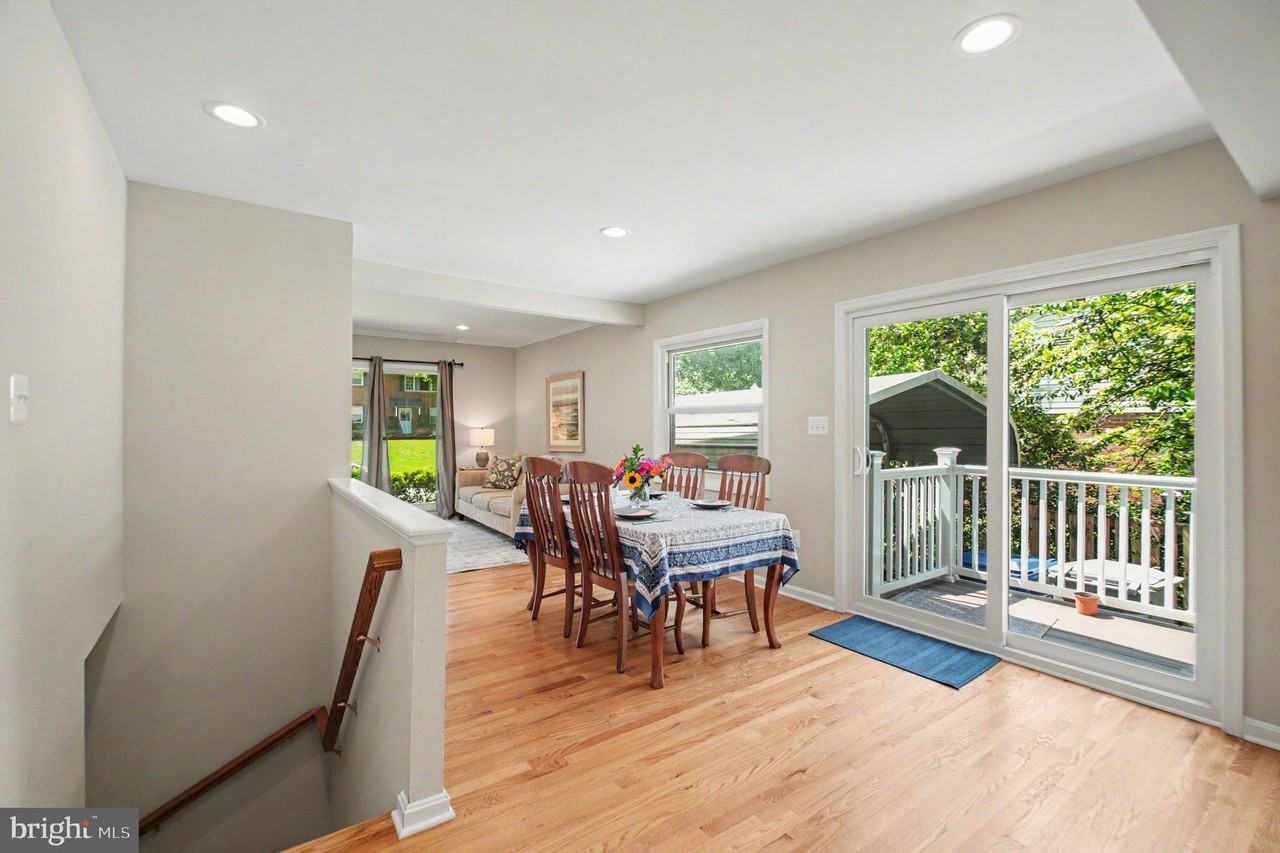 6417 Berkshire Dr - Photo 4 of 27