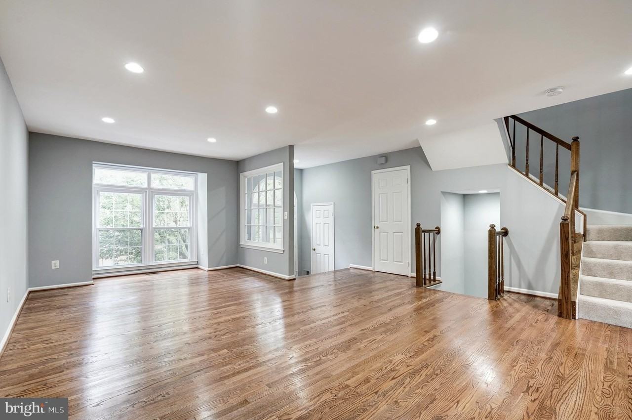 3827 Inverness Rd - Photo 6 of 35
