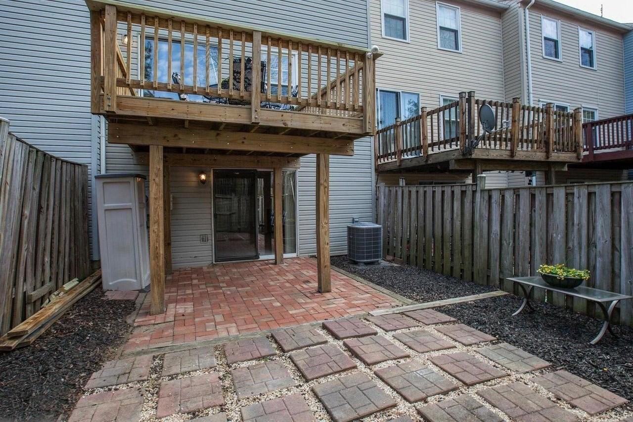 13915 Gunners Pl - Photo 7 of 31