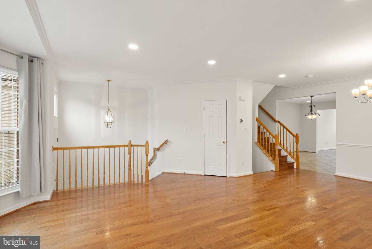 42685 Rolling Rock Sq - Photo 5 of 50