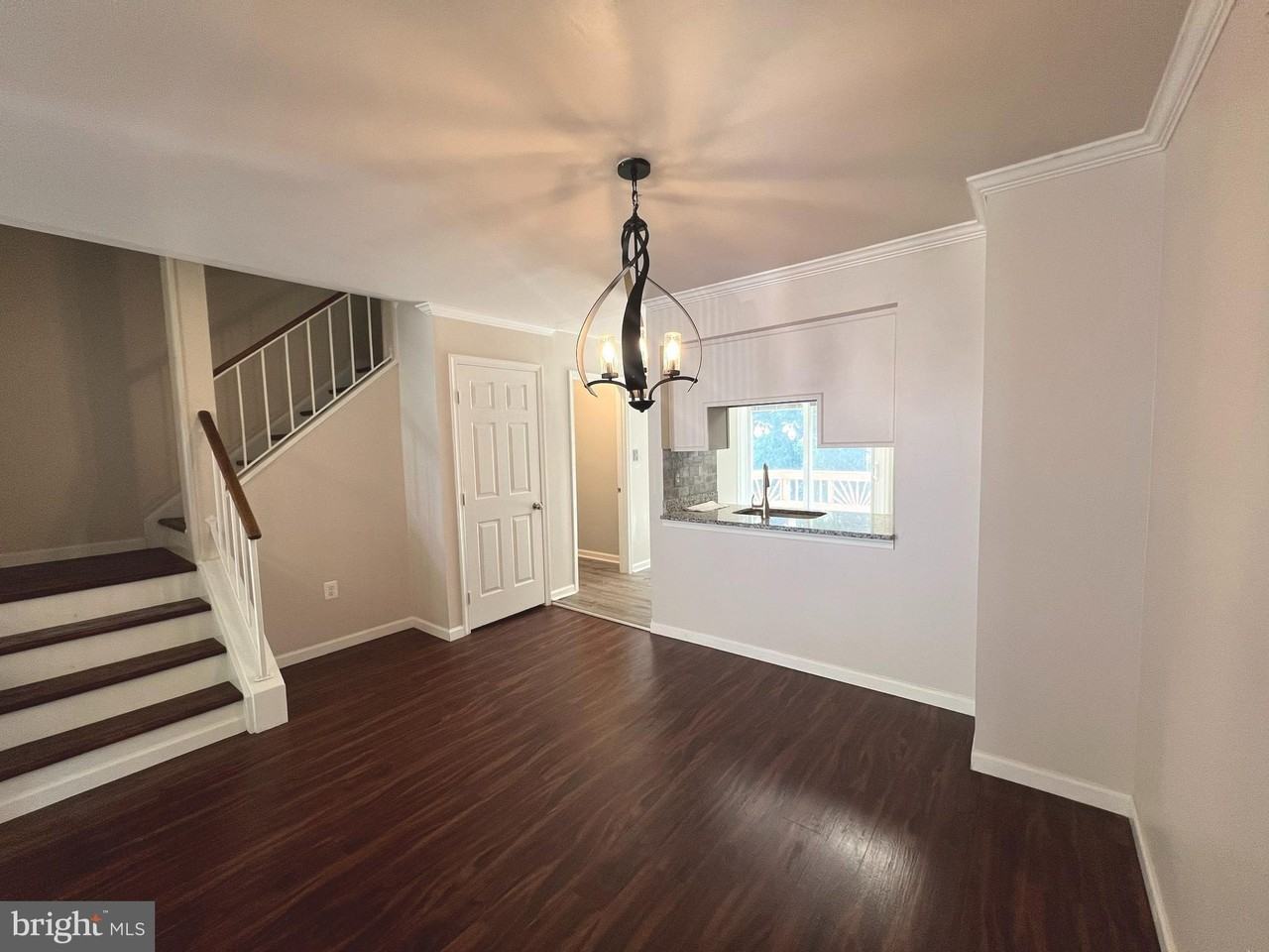 12102 Presidio Way - Photo 7 of 27