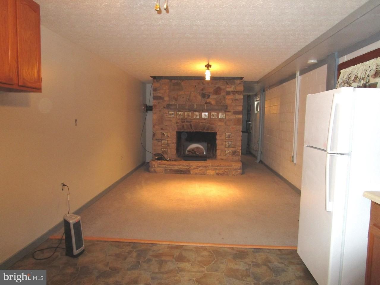 1346 Old Grade Rd - Photo 3 of 9
