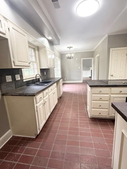 253 Rhonda Cir E #1 - Photo 5 of 20
