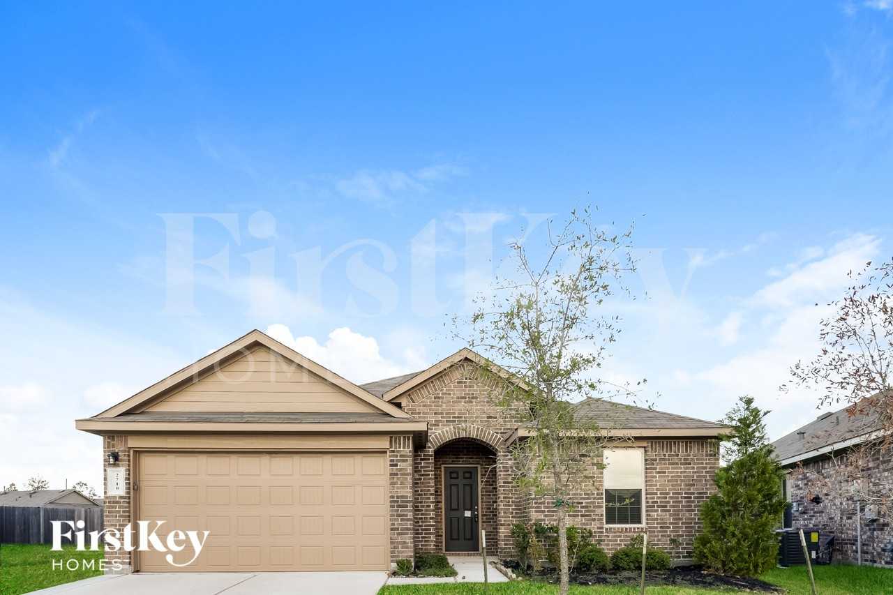 2710 Baldy Rd - Photo 2 of 16
