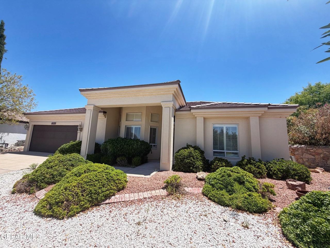 1029 Granite Trail Ct - Photo 3 of 5