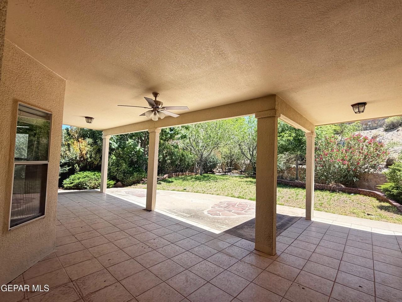 1029 Granite Trail Ct - Photo 4 of 5