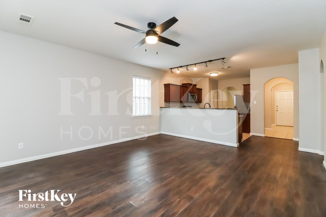 6205 Ryan Creek Rd - Photo 3 of 16