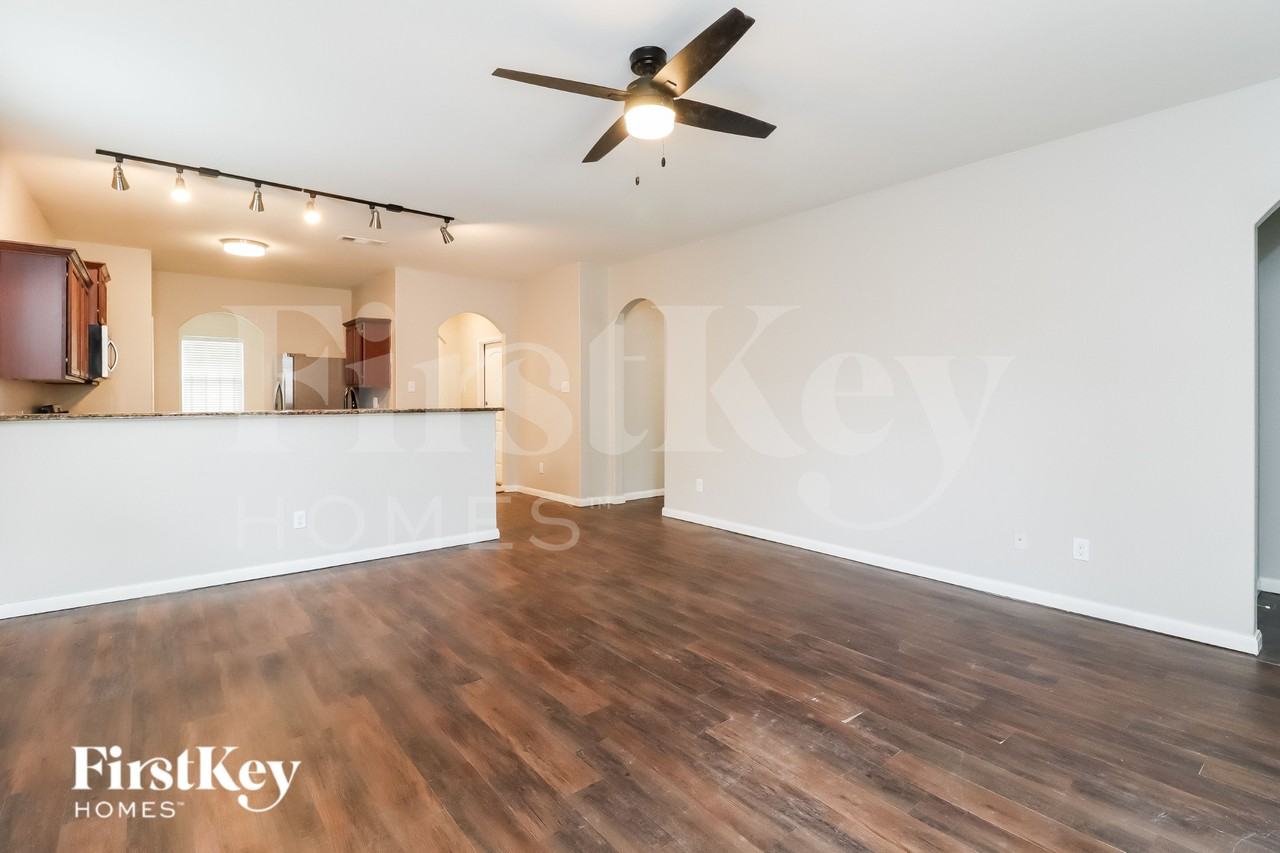 6205 Ryan Creek Rd - Photo 5 of 16