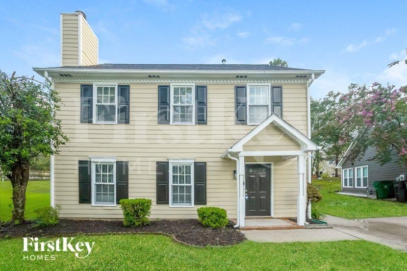 3420 Fortis Ln - Photo 2 of 15