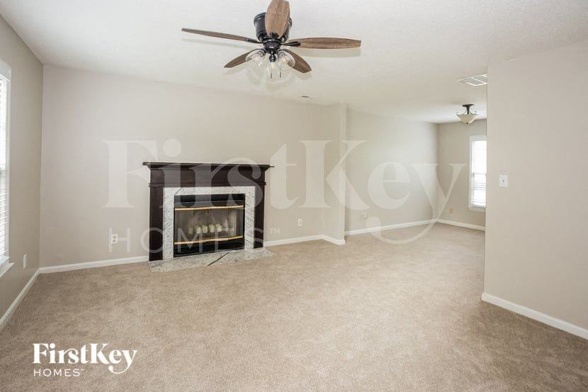 3420 Fortis Ln - Photo 4 of 15