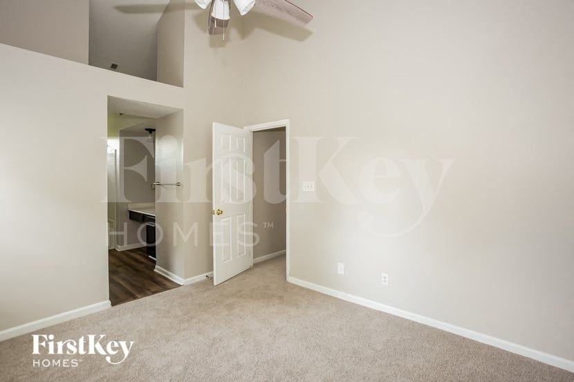 3420 Fortis Ln - Photo 7 of 15