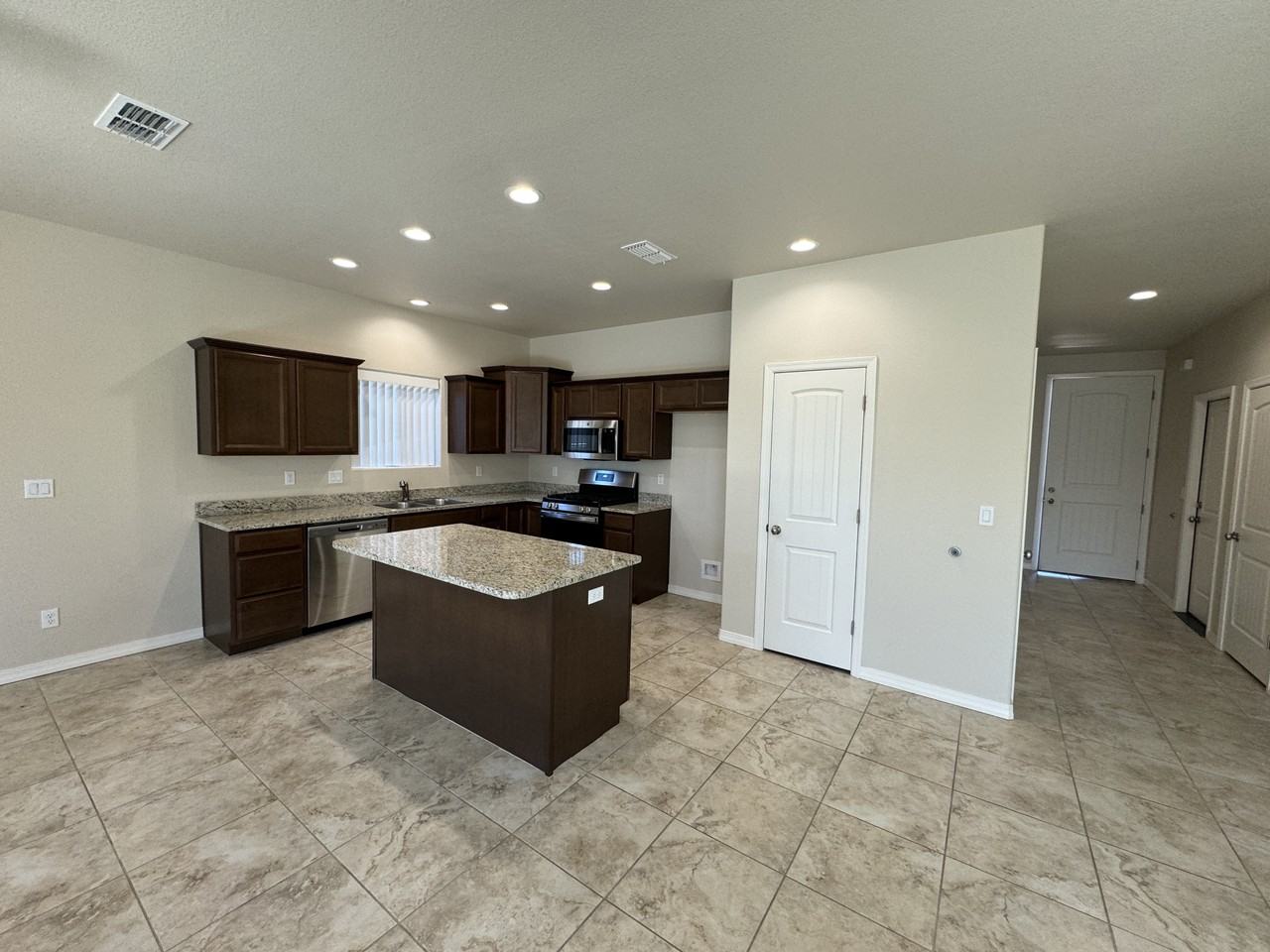 3614 Oak Cliffs Ave #1 - Photo 3 of 9