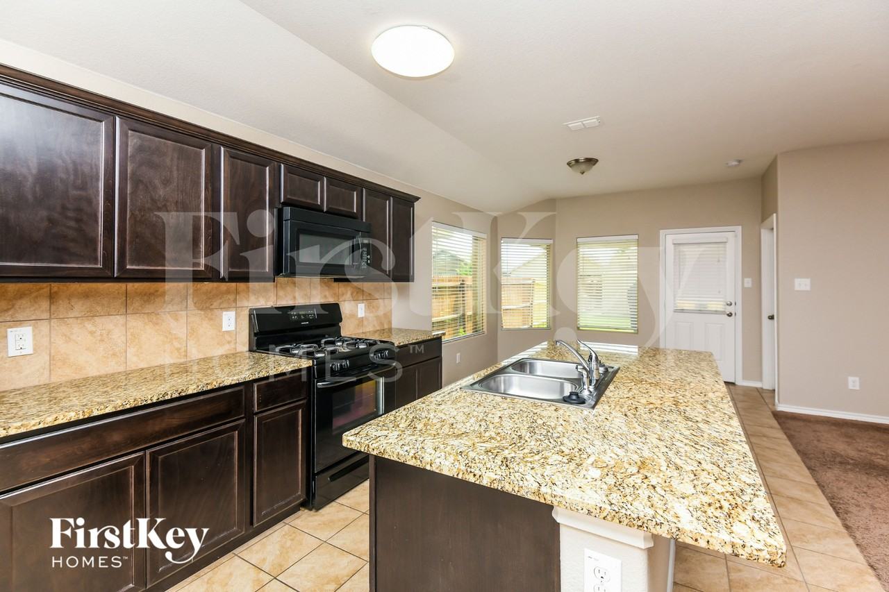 5152 Grayson Ridge Dr - Photo 5 of 16