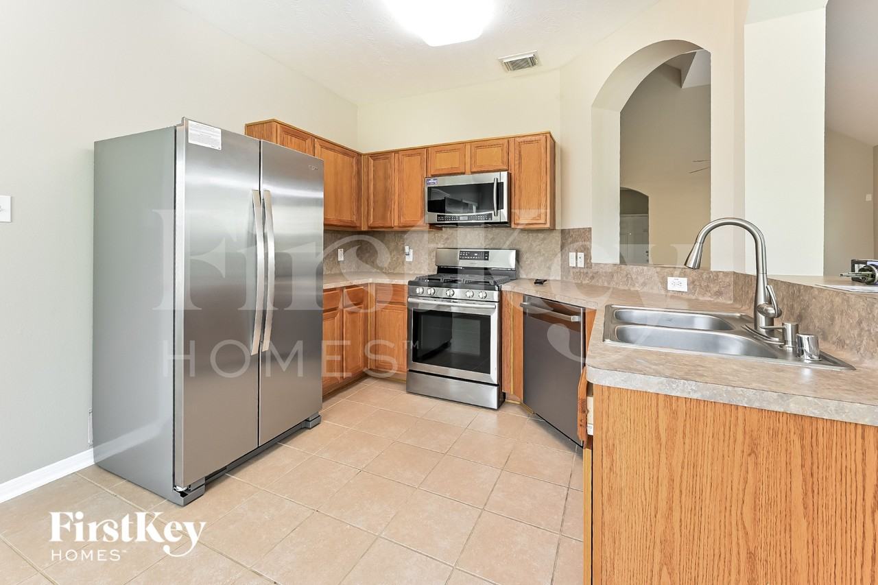 12923 Palm Leaf Ct - Photo 6 of 15