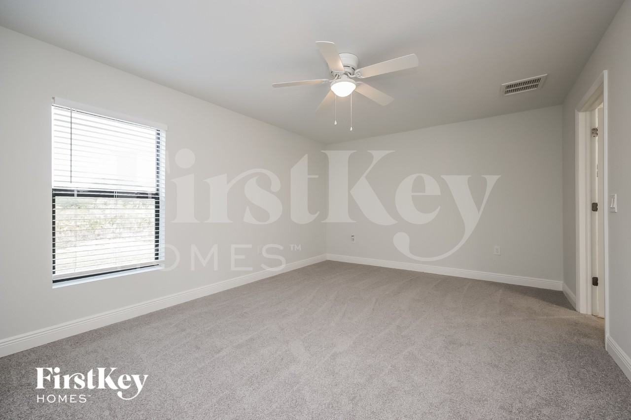 2506 63rd St W - Photo 7 of 16
