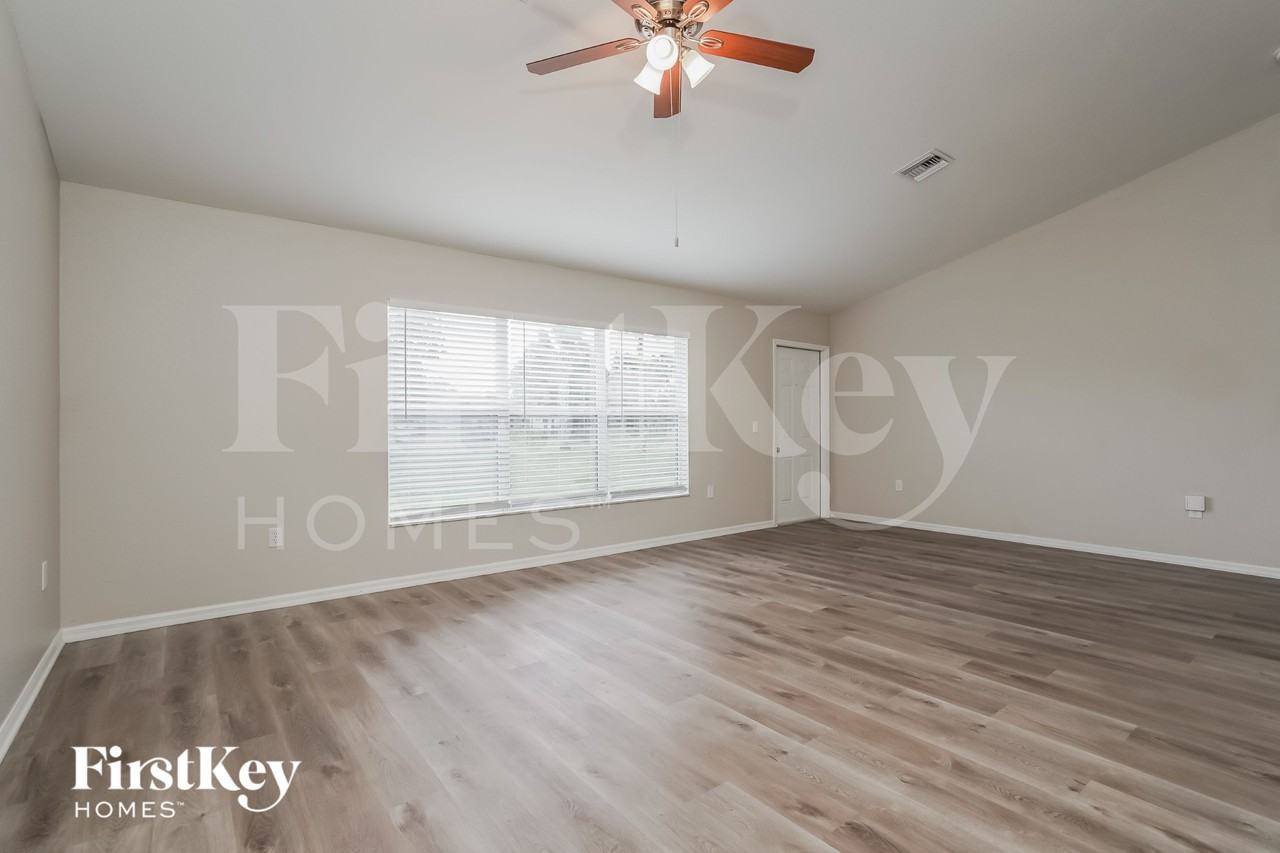 250 North Ave - Photo 2 of 16