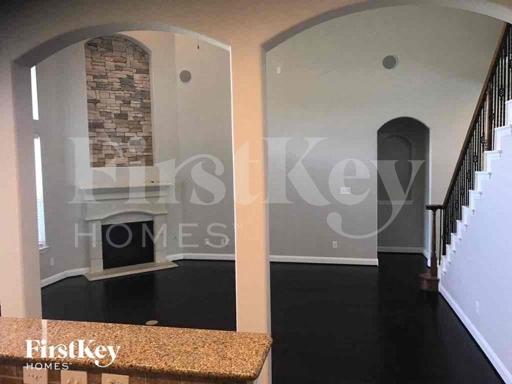 14623 Castle Cove Ln - Photo 5 of 24