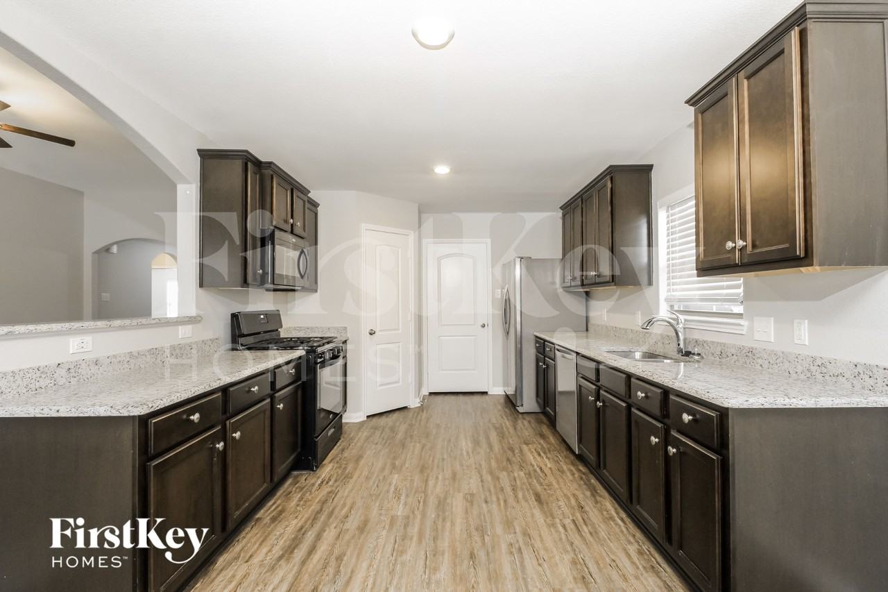 4122 Perch Dr - Photo 7 of 16