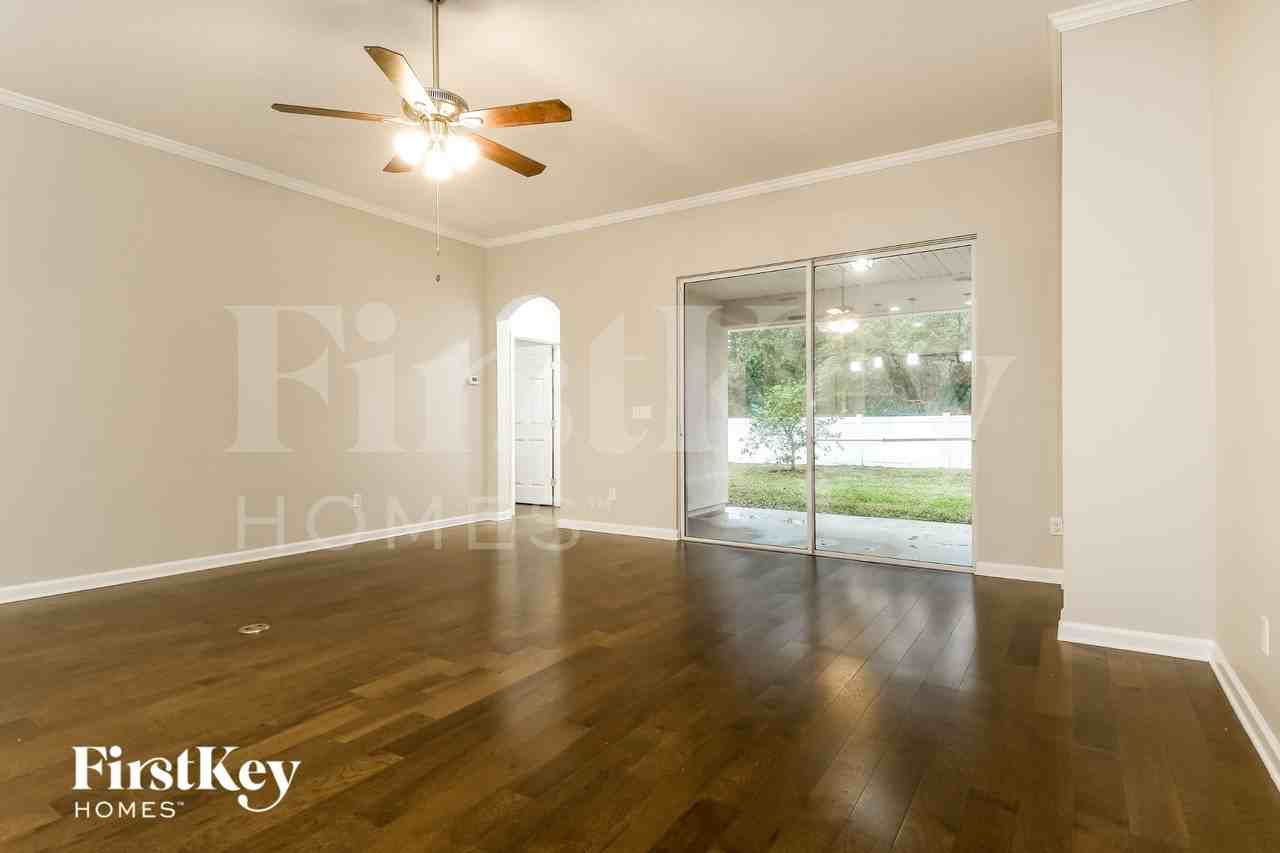 664 Porta Rosa Cir - Photo 4 of 17