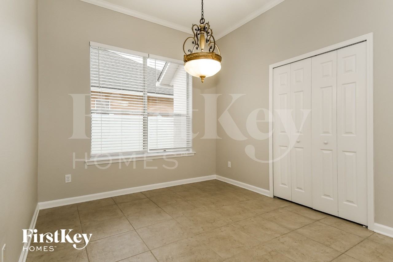 664 Porta Rosa Cir - Photo 7 of 17
