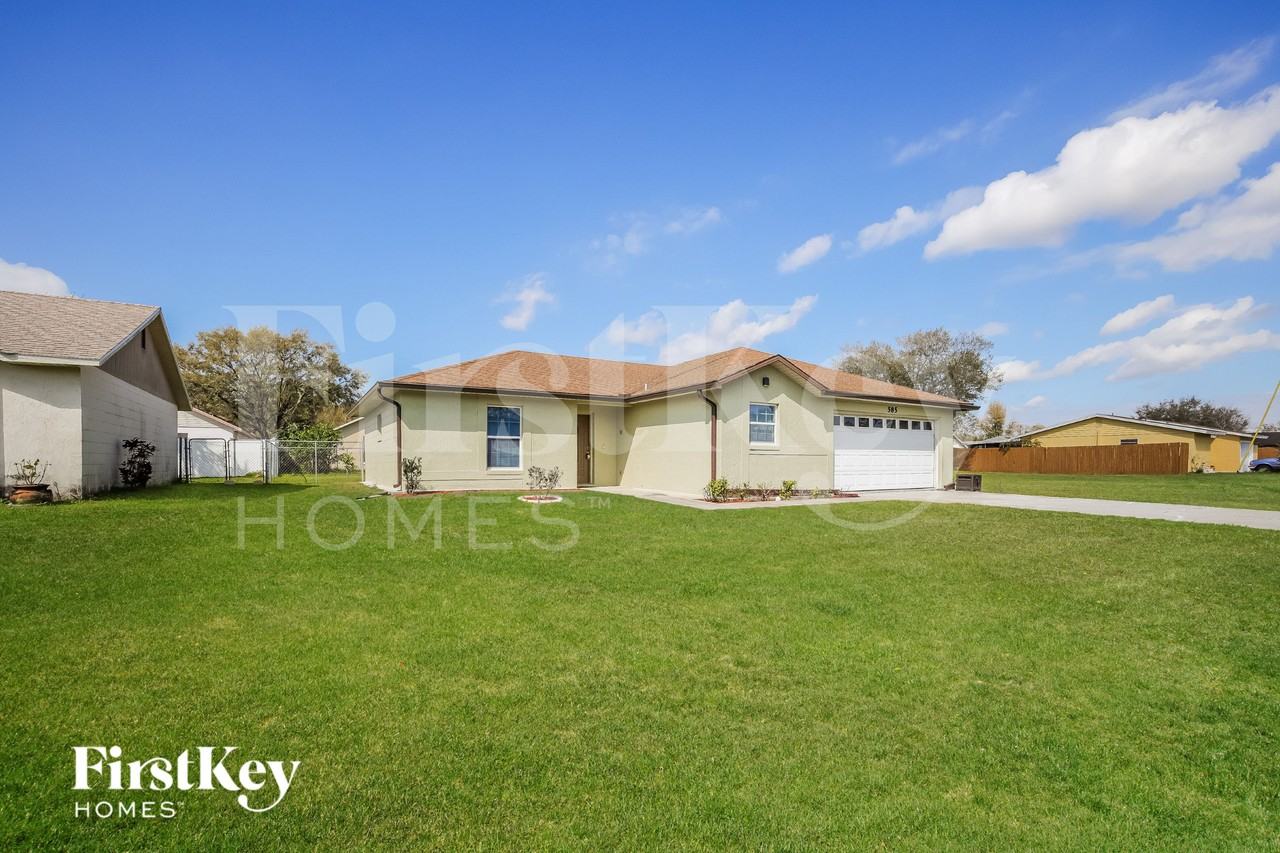 585 Koala Dr - Photo 2 of 16