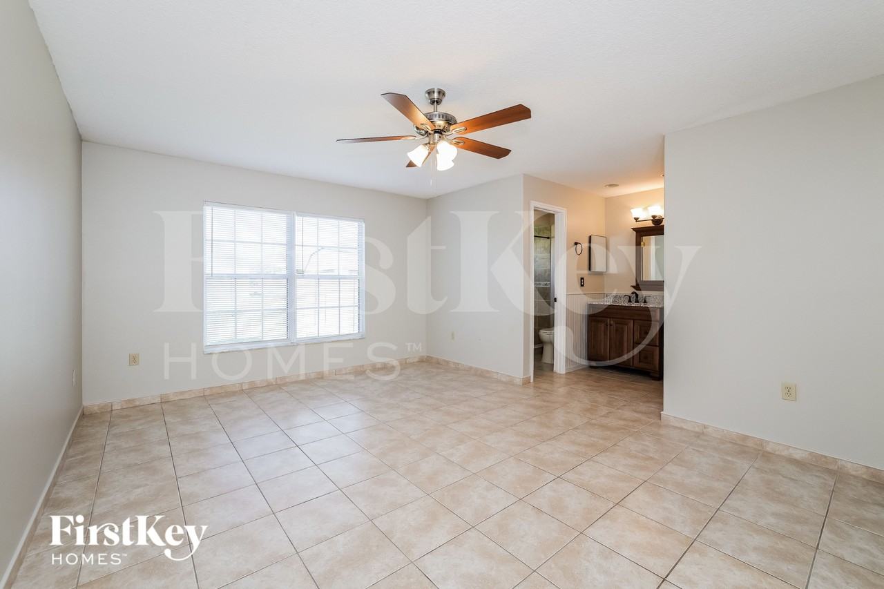 585 Koala Dr - Photo 7 of 16