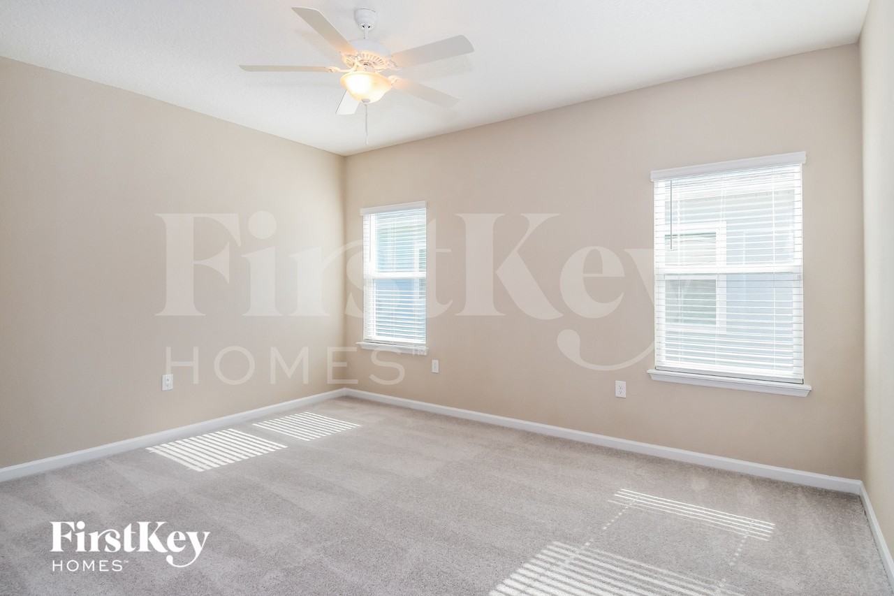 385 Stone Arbor Ln - Photo 7 of 16