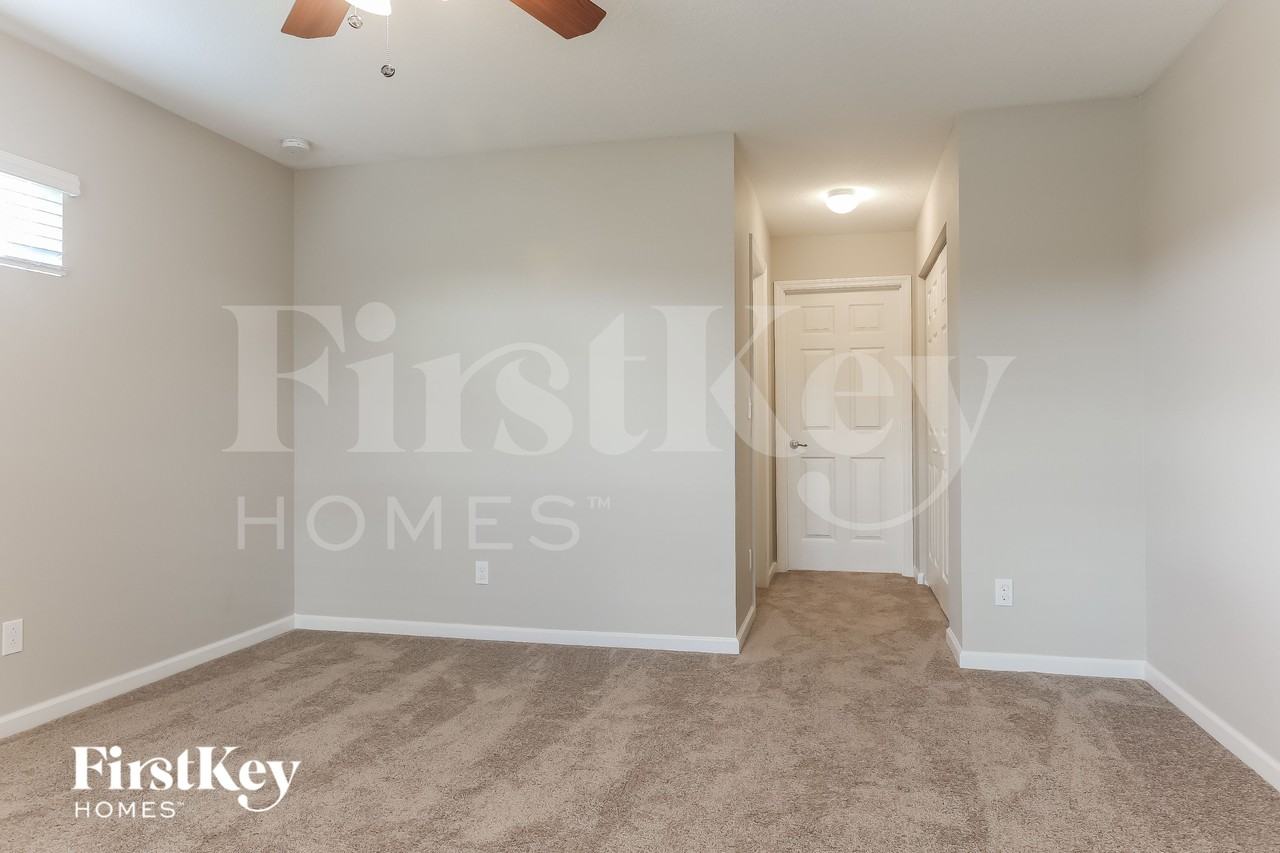 729 Sw Estate Ave - Photo 7 of 16