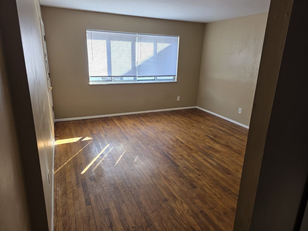 3855 Marietta Dr #C - Photo 7 of 10