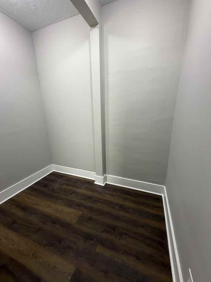 1312 Earl Ave #1 - Photo 5 of 11