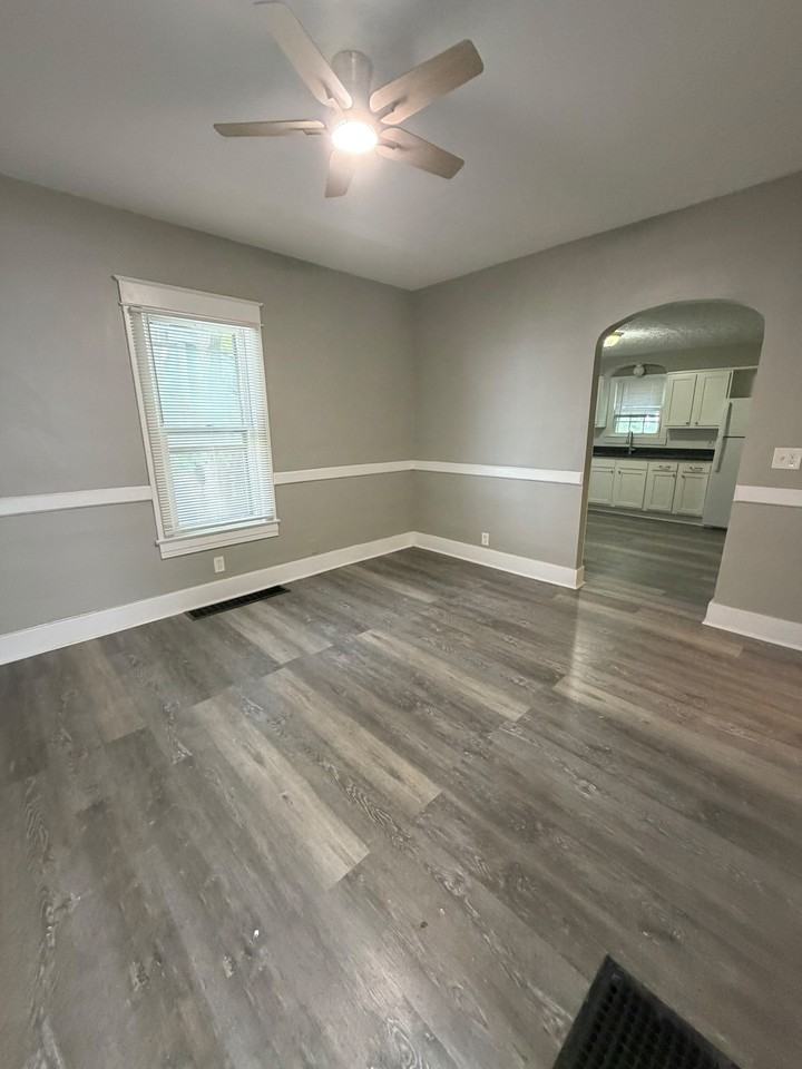 1506 Sale Ave #1 - Photo 3 of 13