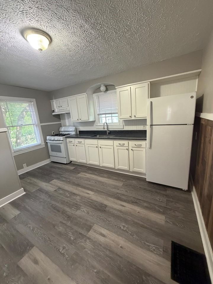 1506 Sale Ave #1 - Photo 5 of 13