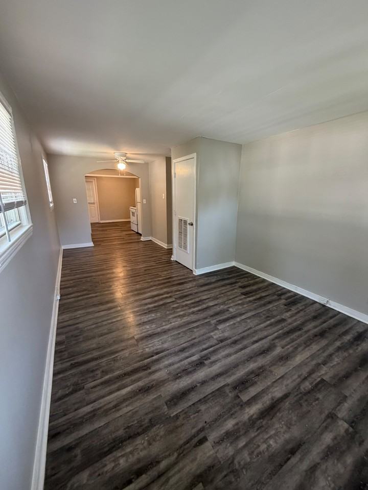 1510 Alma Ave #1 - Photo 4 of 15