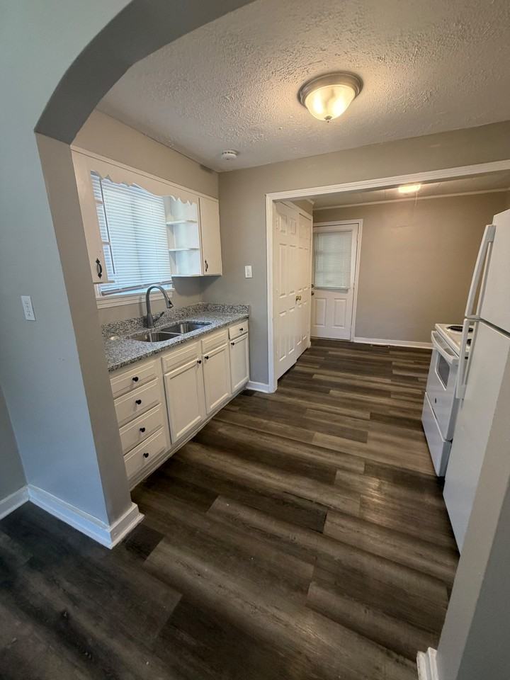 1510 Alma Ave #1 - Photo 6 of 15