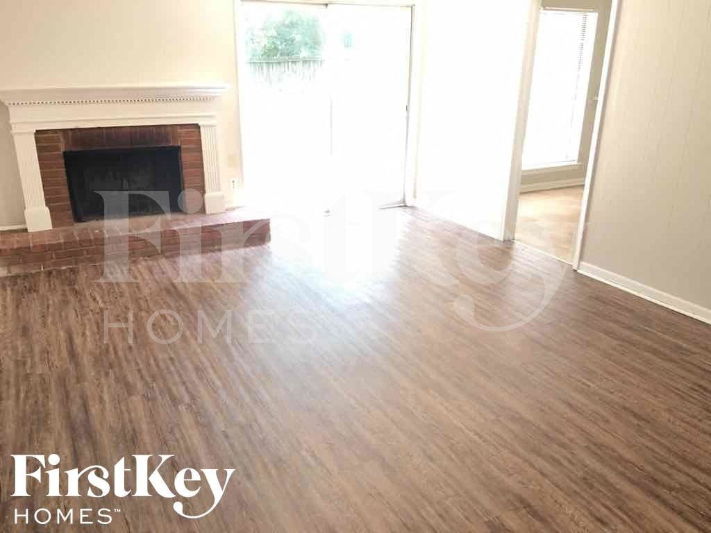 5607 Sweet Gum Dr - Photo 6 of 20