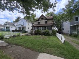 featured image of 2176 Stone St #1