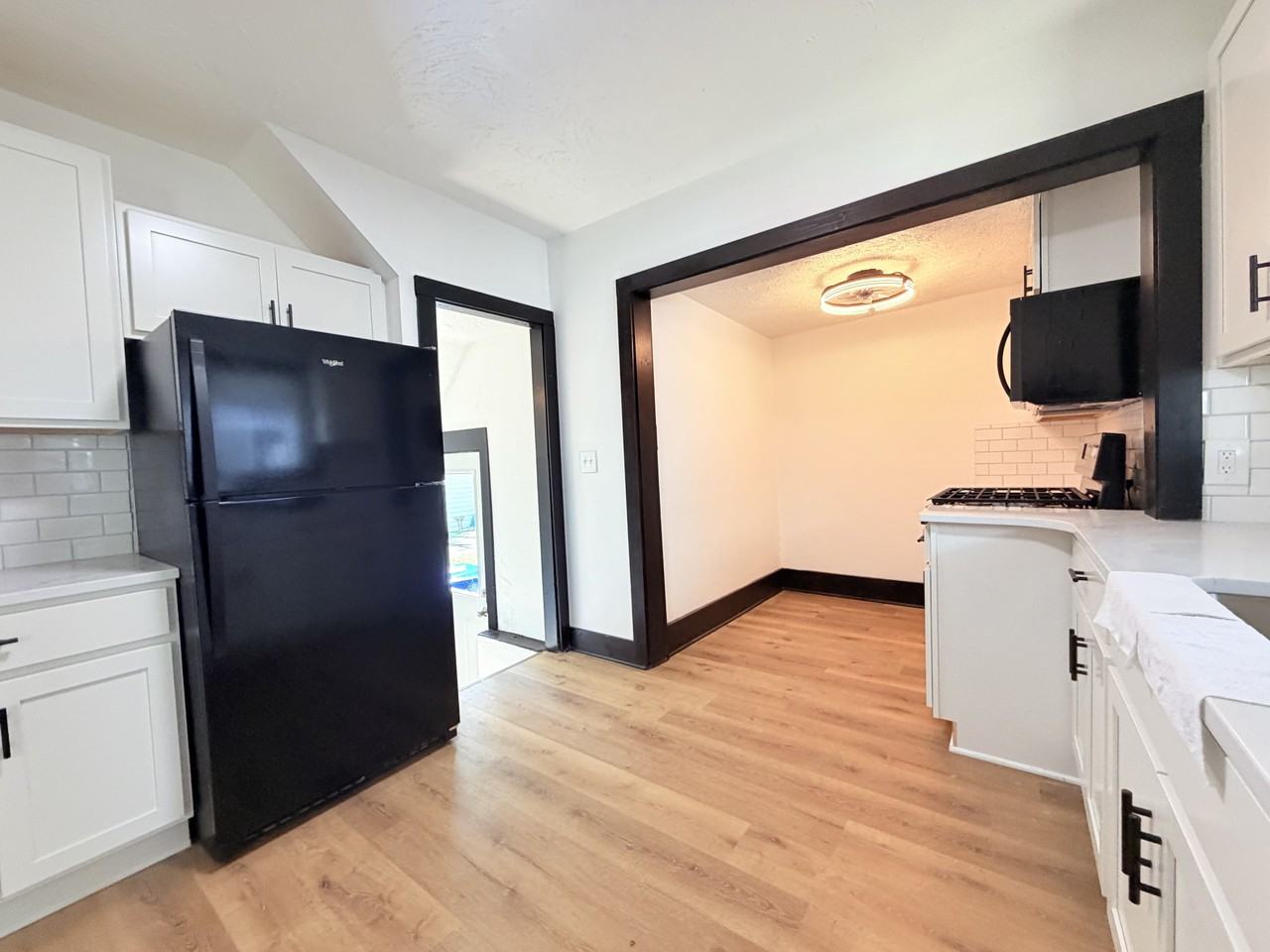 2176 Stone St #1 - Photo 5 of 27