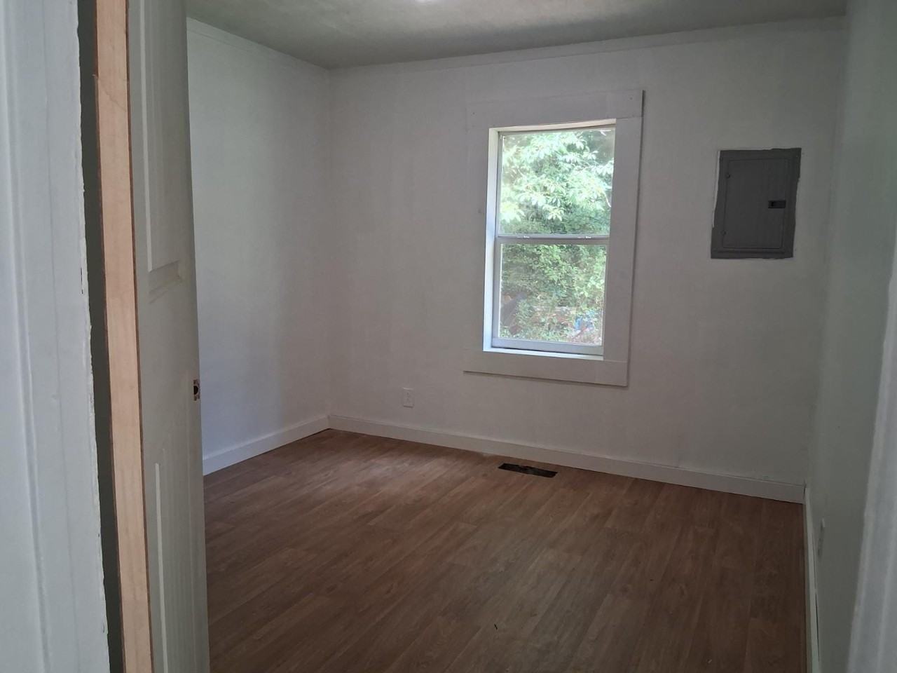 40 Skylark Cir #1 - Photo 4 of 9