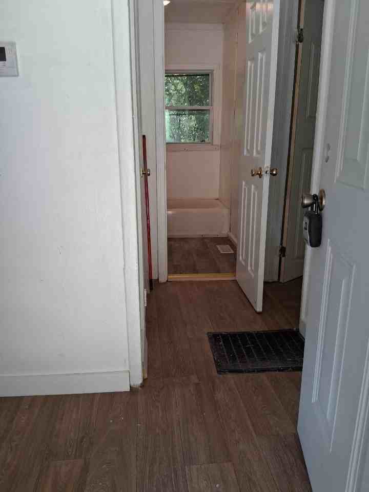 40 Skylark Cir #1 - Photo 6 of 9