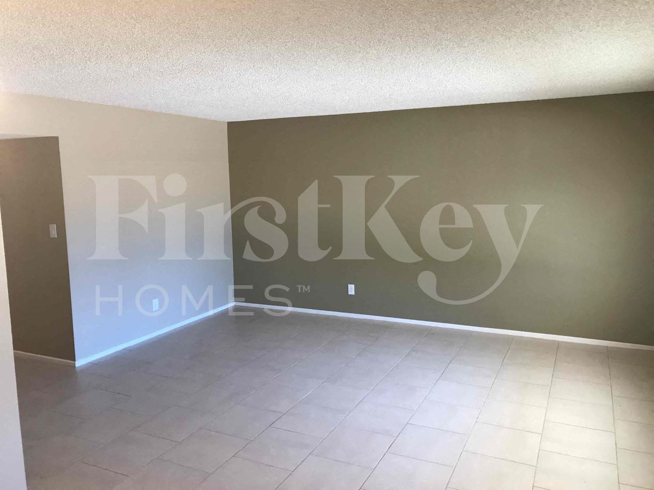 4507 W Aster Dr - Photo 7 of 16