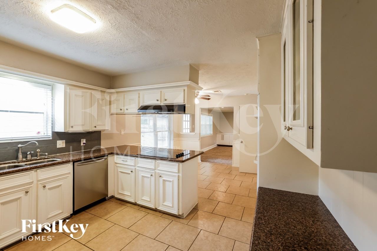 25603 Pecan Valley Cir - Photo 7 of 20