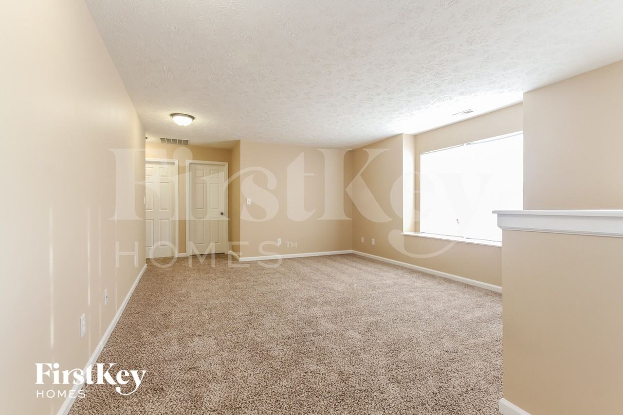2243 Tanya Dr - Photo 7 of 16
