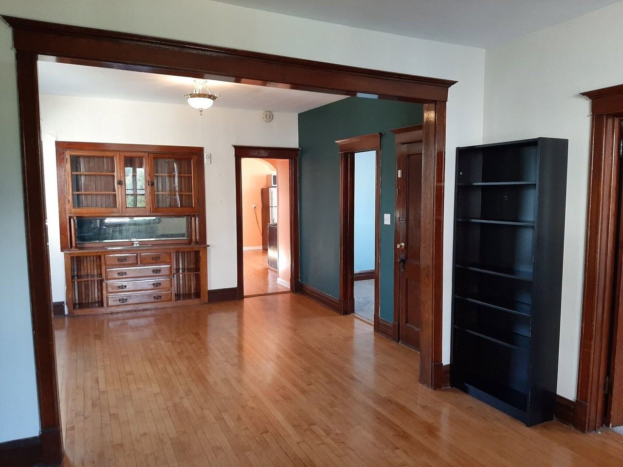 1746 N Kedzie Ave #1 - Photo 3 of 8